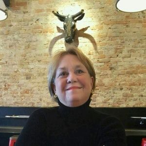 Meet your Posher, Yvonne